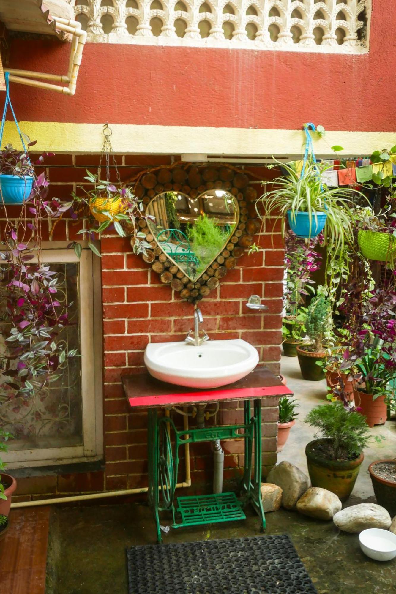 Nirvana Green Peace Home Катманду Екстер'єр фото